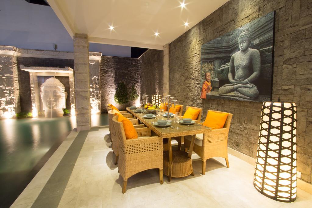 Puri Ratu Jimbaran Villa Esterno foto